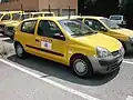 Véhicule de patrouille de prévention État Renault Clio de la DDAF du Var en 2008.