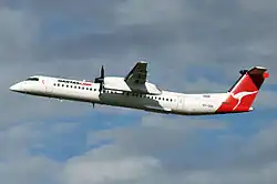 Dash 8-Q402