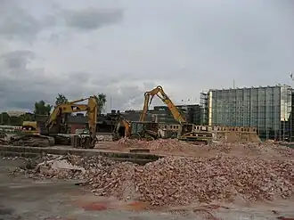 Les entrepôts ont été démontés en 2006.