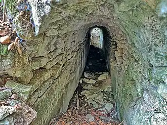 Vestiges de l'aqueduc romain.