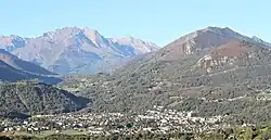 La vallée avec vue d’Argelès-Gazost au premier-plan.