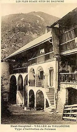 Maison dans la vallée de la Vallouise.