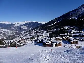 Vue aérienne de la station.
