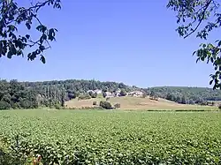 Le hameau de La Roque.