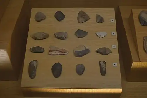 Divers outils lithiques