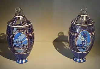Deux vases à couvercle de Maurice Marinot.