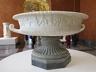Cratère avec les travaux d'Hercule, ditTazza Albani. Vase de jardin en marbre, vers 25 av. J.-C. Trouvé sur la via Appia, près de Rome, vers 1762.