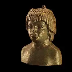 Vase plastique: adolescent Nubien en buste. Bronze, H. 11,6&nbsp;cm. IIe&nbsp;siècle EC. Musée des Beaux-Arts de Lyon