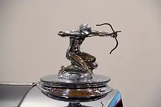 Archer Pierce-Arrow.