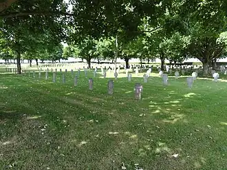 Le cimetière militaire allemand.