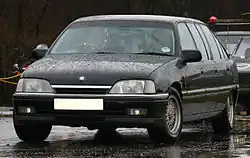 Vauxhall Carlton avec six portes