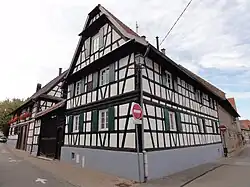 Fermes alsaciennes (XVIIIe siècle), 2-4 rue des Bergers.