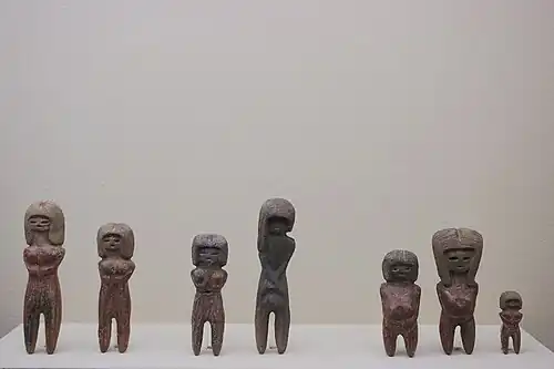 Quelques « Vénus de Valdivia » exposées à la Casa de Colón (Las Palmas de Grande Canarie).