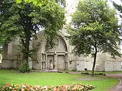 Le clocher inachevée