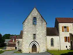 L'église Saint-Pierre-ès-Liens.