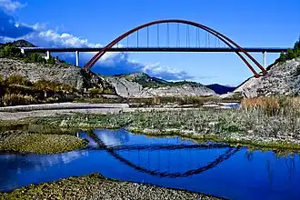 Vue du  pont de La Vicaria, à Yeste (province d'Albacete).