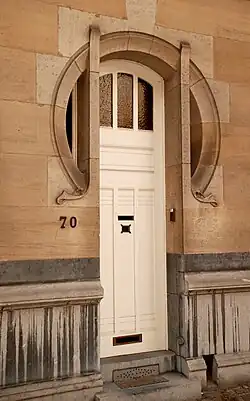 Rue Philippe le Bon, 70.