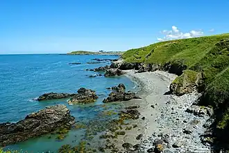 Une vue du :sentier côtier d’Anglesey&nbsp;(en)