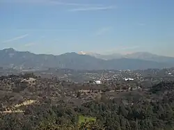 Vue du côté est de l'observatoire Griffith, 2011.