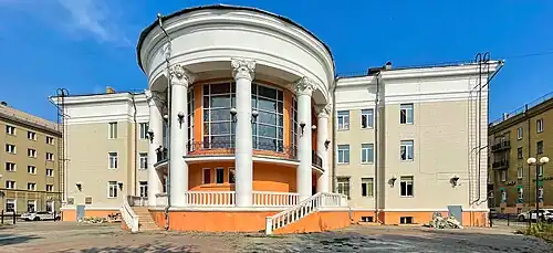 Description de cette image, également commentée ci-après