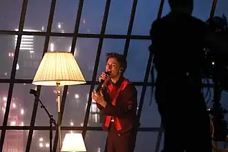 Vilhelm Buchaus interprétant I'm Yours.