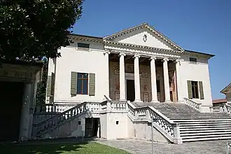 Villa Badoer.