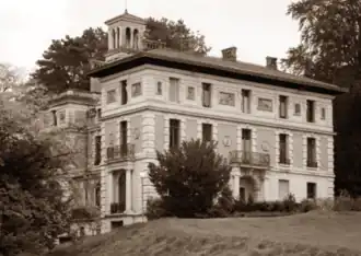 Villa La Sapinière à Évian.