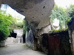 Le village troglodytique de Souzay.