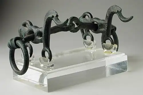 Mors de cheval villanovien, fin -VIIIe s. LACMA.