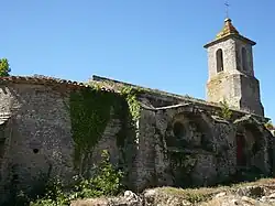Église Saint-Pierre-ès-Liens.