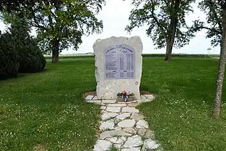 Le monument aux morts.