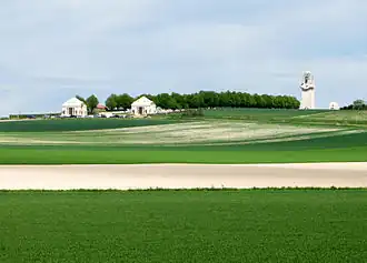 Le « mémorial australien de Villers-Bretonneux » sur le territoire de la commune de Fouilloy.