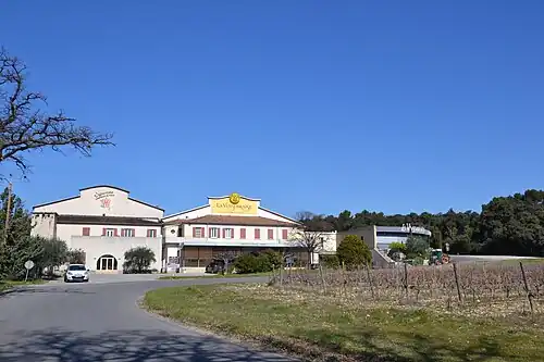 La Vinsobraise, cave coopérative.