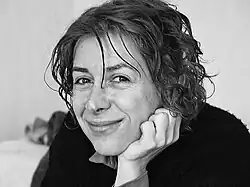 Description de l'image Violet grigoryan.jpg.