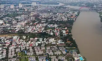 Hô Chi Minh-Ville vu depuis un avion en atterrissage