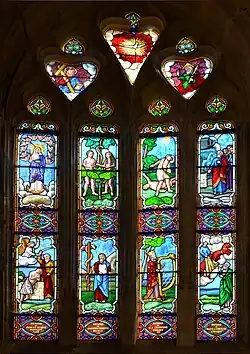 Le vitrail du chœur.