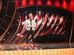 Vlad Reiser interprétant Nakna i regnet