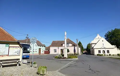 Vratěnín : place centrale.