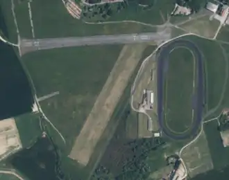 Image illustrative de l’article Aérodrome de Saint-Omer - Wizernes