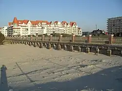 Vue actuelle de la digue-promenade de Paul Ridoux.