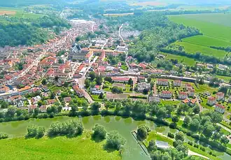 Bain des soldats dans les eaux réunies.