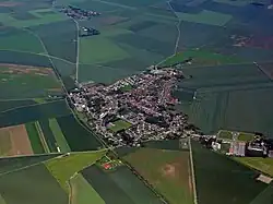 Vue aérienne de Tricot.