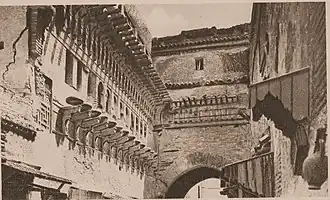 2. Horloge hydraulique de Fèz (an 1357).