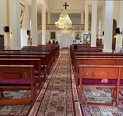Intérieur de l’Église Saint Georges de Tibnine.
