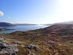 Vue du Skagøysundet depuis Mikkelvik.