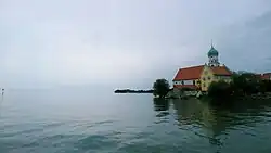 panorama sur le lac de Constance et l'église