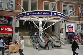 Image illustrative de l’article Gare de Waterloo-Est