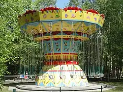 Les Chaises volantes (2006).