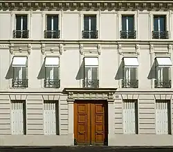 voir la légende ci-après