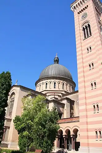 Image illustrative de l’article Église de la Transfiguration de Pančevo